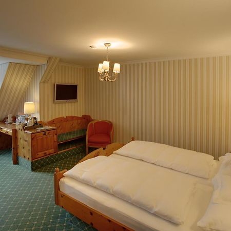 Hotel Brauereigasthof Landwehr-Braeu Reichelshofen Kamer foto