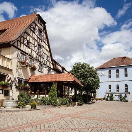 Hotel Brauereigasthof Landwehr-Braeu Reichelshofen Buitenkant foto