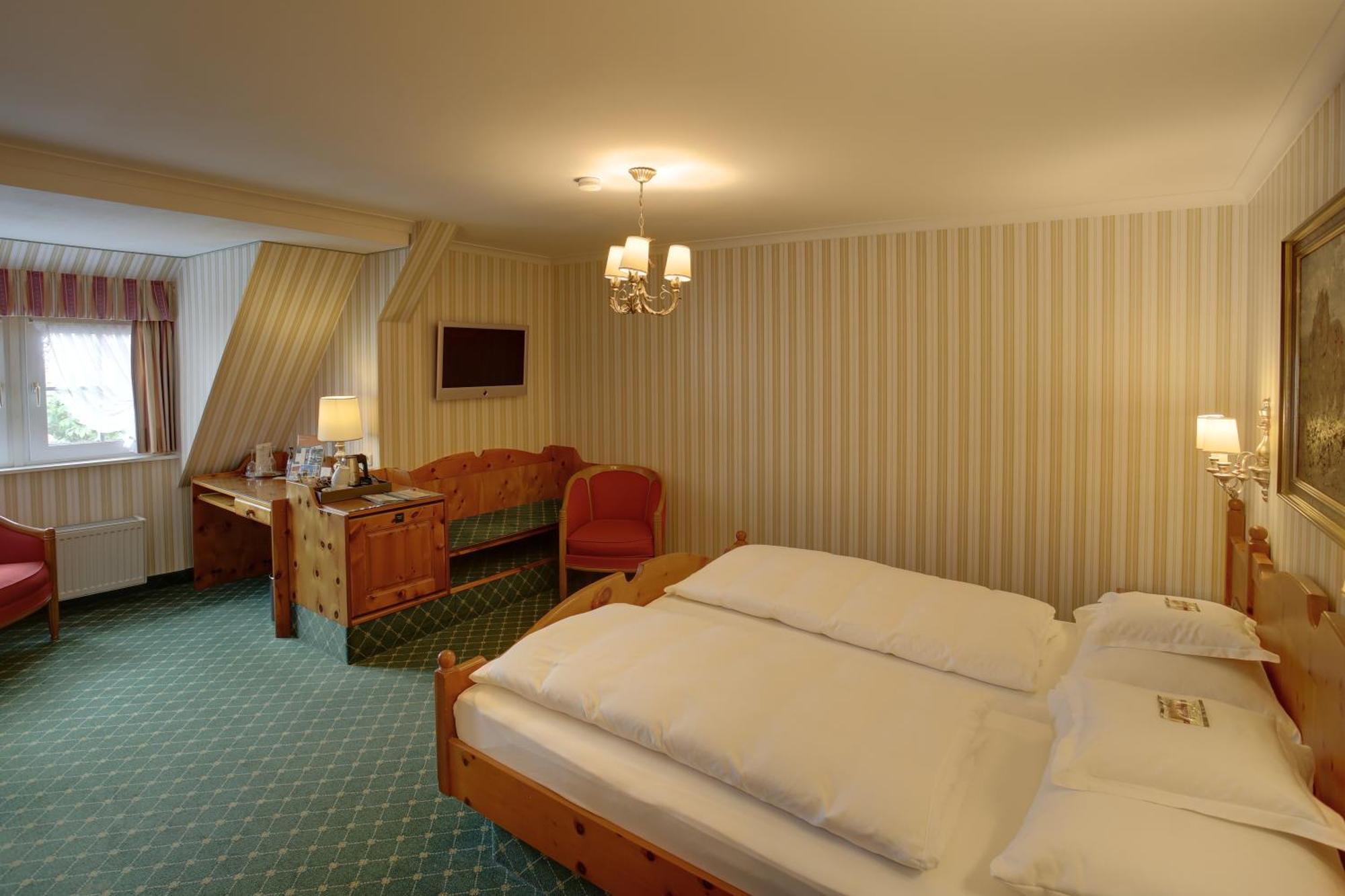 Hotel Brauereigasthof Landwehr-Braeu Reichelshofen Kamer foto